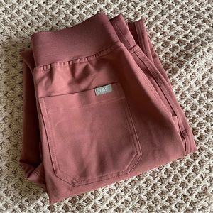 Figs Women’s Mauve Yola Highwaisted 2.0 Tall Skinny Scrub Pants - XS